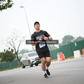 Runner Photo 3635749