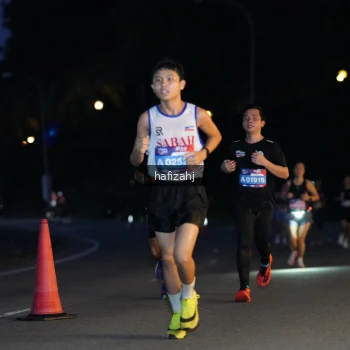 Runner Photo 3635767