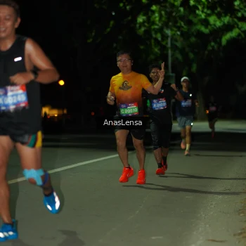 Runner Photo 3635782