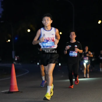 Runner Photo 3635789