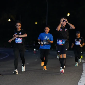 Runner Photo 3636049