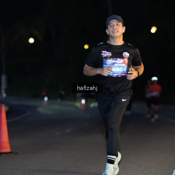 Runner Photo 3636072