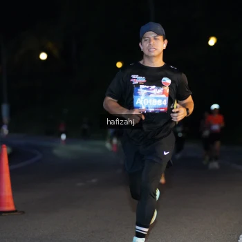 Runner Photo 3636099