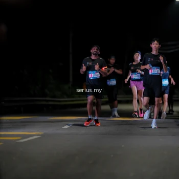 Runner Photo 3636105