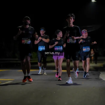 Runner Photo 3636166