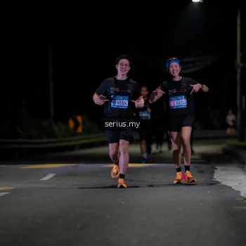 Runner Photo 3636242