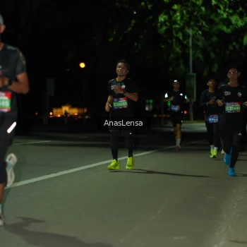 Runner Photo 3636273
