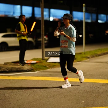 Runner Photo 3636311