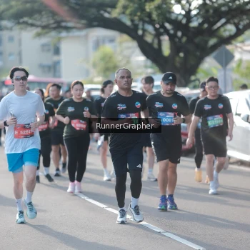 Runner Photo 3636351