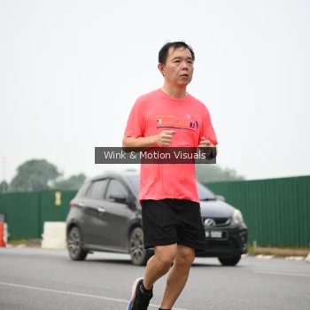 Runner Photo 3636384
