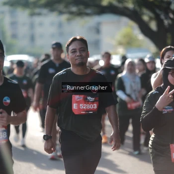 Runner Photo 3636418