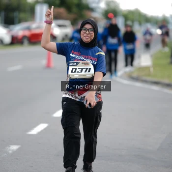 Runner Photo 3636476