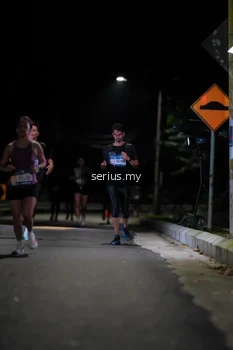 Runner Photo 3636480