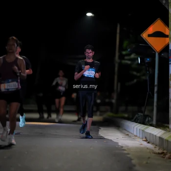 Runner Photo 3636501