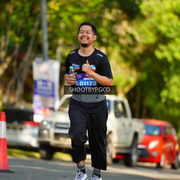 Runner Photo 3636546