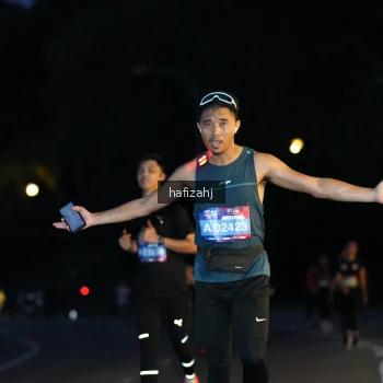 Runner Photo 3636548