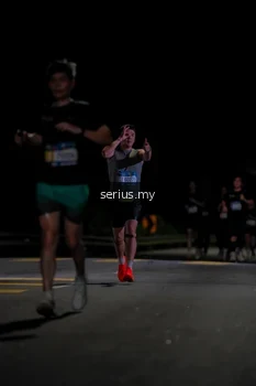 Runner Photo 3636645