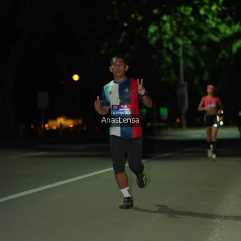 Runner Photo 3636689