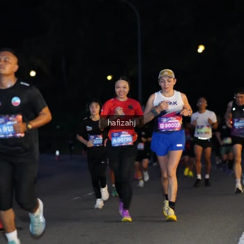 Runner Photo 3636709