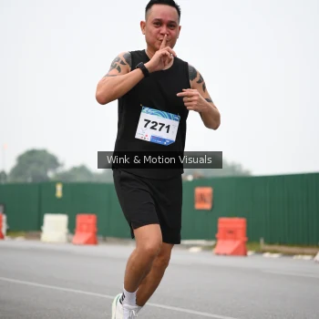 Runner Photo 3636719