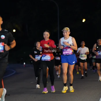Runner Photo 3636747