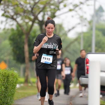 Runner Photo 3636763