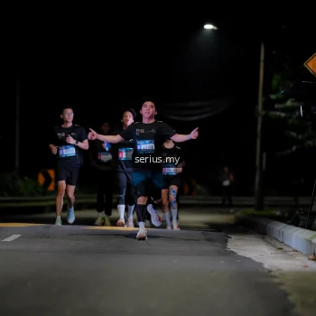 Runner Photo 3636769