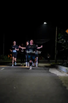 Runner Photo 3636770