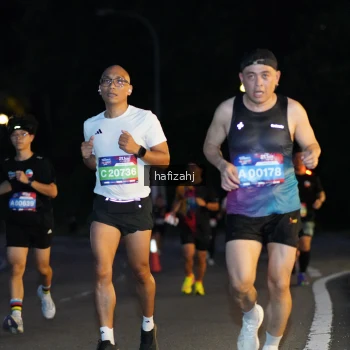 Runner Photo 3636776