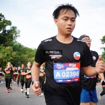 Runner Photo 3636777