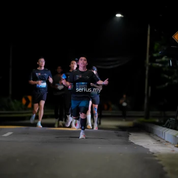 Runner Photo 3636794