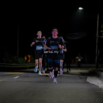 Runner Photo 3636807