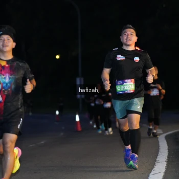 Runner Photo 3636863