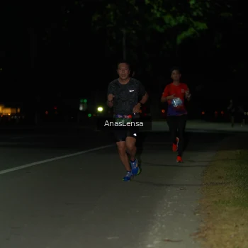 Runner Photo 3636873