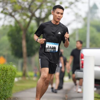 Runner Photo 3636937