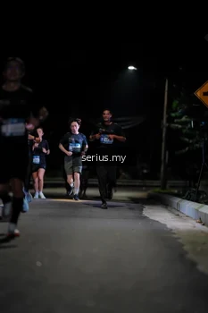 Runner Photo 3637207