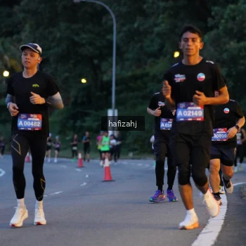 Runner Photo 3637399