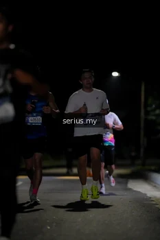 Runner Photo 3637685