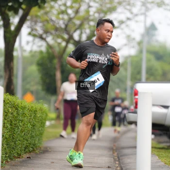 Runner Photo 3637715