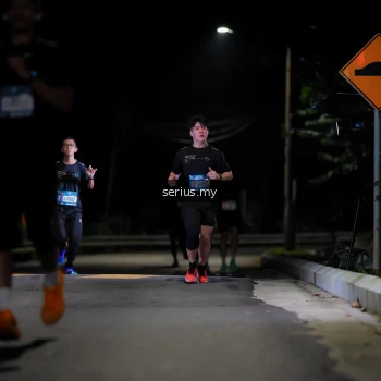 Runner Photo 3637751