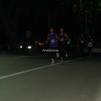 Runner Photo 3637796