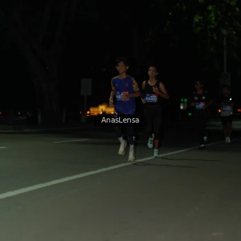 Runner Photo 3637818