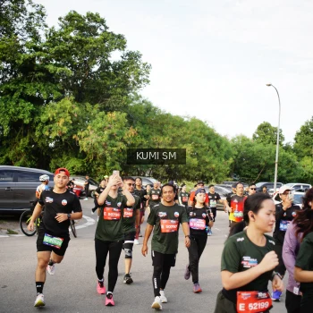 Runner Photo 3637872