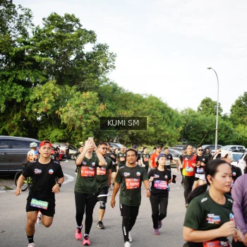 Runner Photo 3637914
