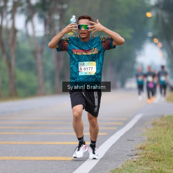 Runner Photo 3638771