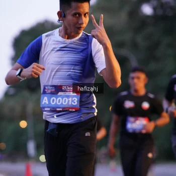 Runner Photo 3639375