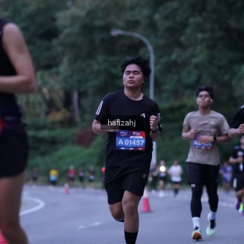 Runner Photo 3639699
