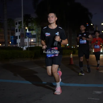 Runner Photo 3640036