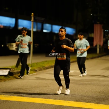 Runner Photo 3640117