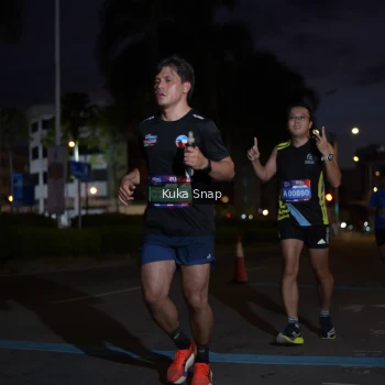 Runner Photo 3640251